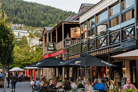 The Insider Guide to Shopping and Dining in Queenstown and Arrowtown | ANZCRO