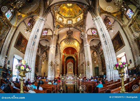 Interior of Basilica of Our Lady of Guadalupe in Mexico City, Mexico ...