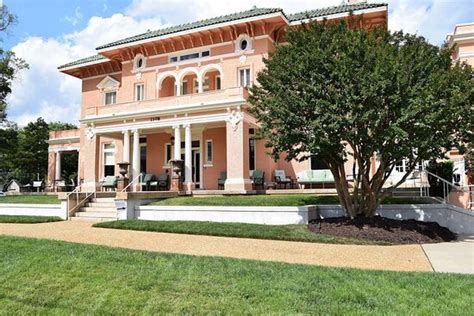 JH ADAMS INN, TRADEMARK COLLECTION BY WYNDHAM (High Point) - Hotel ...