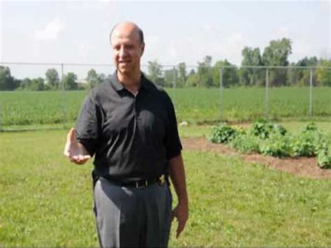 Inmates' garden at Lorain County Jail - YouTube