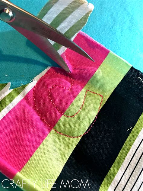 Applique Machine Embroidery Design 的图像结果