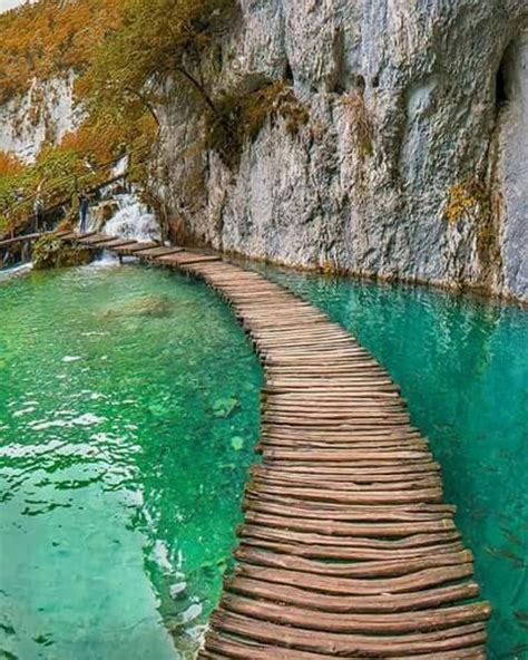 LA HORA DE LA MISERICORDIA: