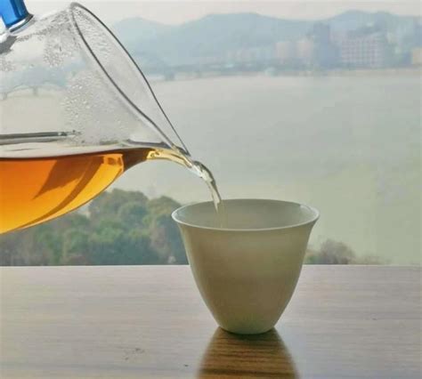 铁观音属于乌龙茶吗？铁观音茶的名字起源故事和正确的泡法 中国咖啡网