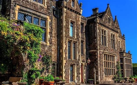 MISKIN MANOR HOTEL (Groes-faen) - Hotel Reviews & Photos - Tripadvisor