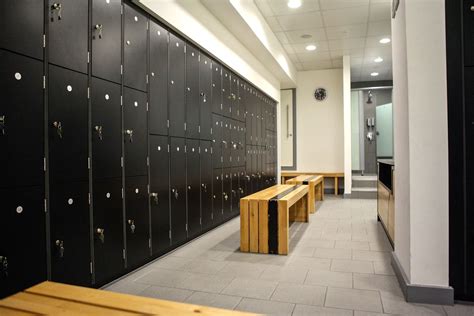 changing room | Locker designs, Room design, Changing room