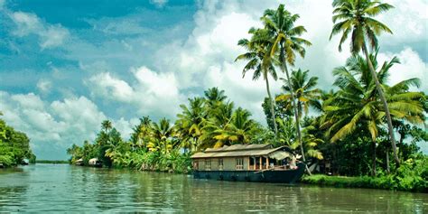 Complete Tourism Info about Alleppey - Experience Kerala