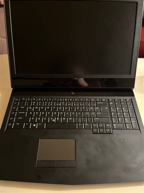 Image result for Alienware 17 R4 1070 in 2025