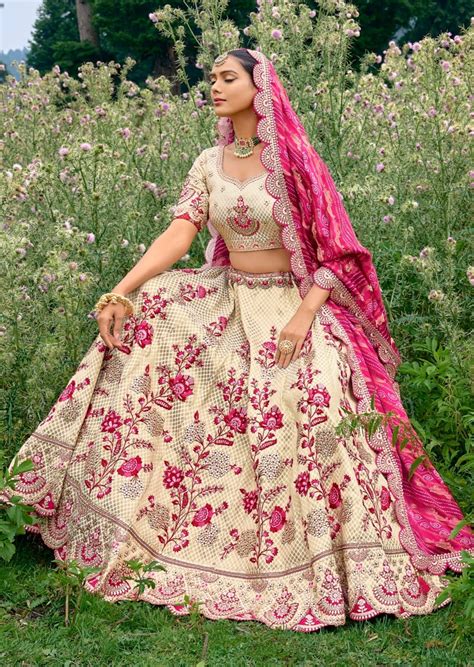 Golden White Banarasi Silk Bridal Lehenga Choli With Pink Dupatta USA ...