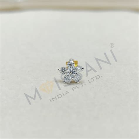 Moissanite Round Shape Floral Nose Pin - Moissani.in