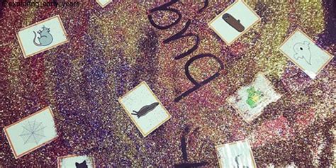 Early Years Halloween Activity Hub - Twinkl