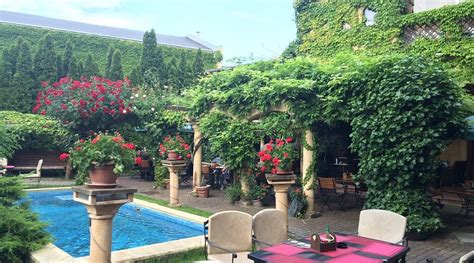 HOTEL BOW GARDEN (Komarno) - Hotel Reviews, Photos, Rate Comparison ...