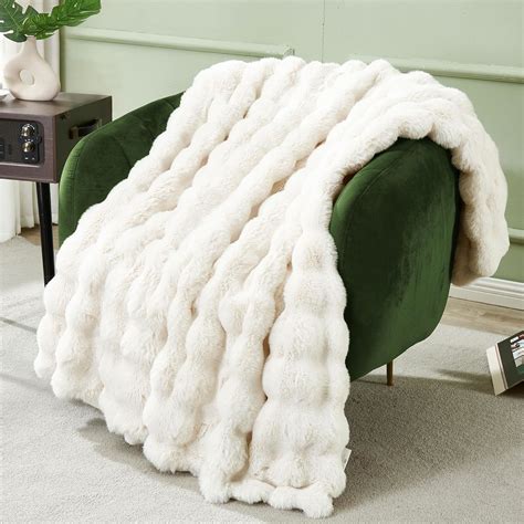 Decorative Soft Thick Fuzzy Faux Rabbit Fur Throw Blanket for Couch ...