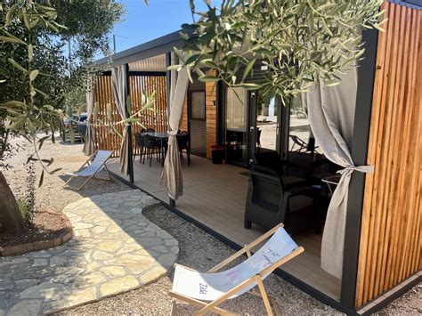 Sunshine – Mobile Homes Tina