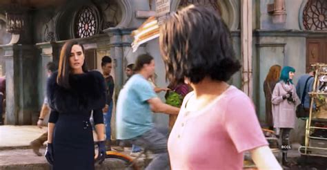 Alita: Battle Angel Movie Photos | Alita: Battle Angel Movie Stills ...