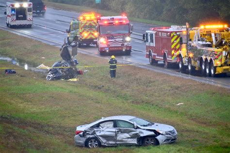 Dartmouth plane crash not likely due to weather, veteran pilot says