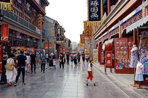 漫步天津古文化街，发现好多店名居然都是一个姓氏|天津古文化街|古文化街|泥人张_新浪新闻