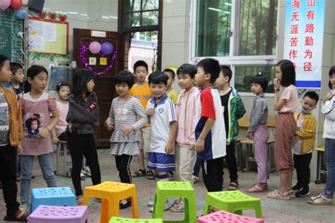 五彩童年,快乐六一 ——记三年级六一游艺活动-正源学校 一切为了孩子的健康成长