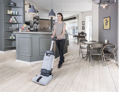 Nilfisk SC100 Electric Floor Scrubber (Full Package Version)