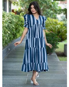 Buy Designer Women Dresses & Clothes Online | The Loom