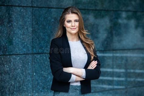 Russian Business Women 的图像结果