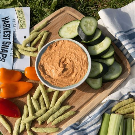 Buy Harvest Snaps Lightly Salted Green Pea Vegetable Snack Crisps ...