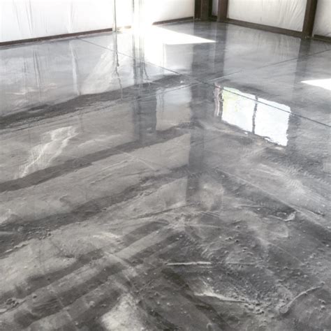 Crystal Clear Metallic Epoxy Resin Floor Coating Flooring 100% Solids ...