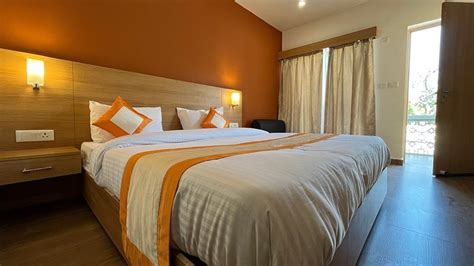 HOTEL THE BUNDELA (Khajuraho) - Hotel Reviews, Photos, Rate Comparison ...