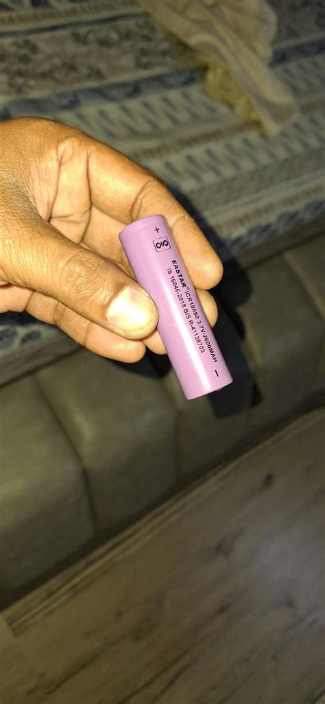 18650 Li-ion 2500mAh Rechargeable Battery Copy – QuartzComponents