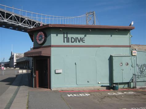 Hi Dive Bar and Restaurant - San Francisco, California