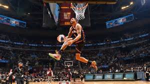 New York Knicks' Obi Toppin wins dunk contest with one-handed slam - ESPN