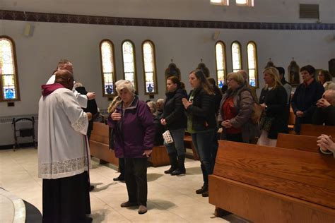 Photos: Ash Wednesday observed at St. Joseph’s Church in Uptown Kingston – Daily Freeman