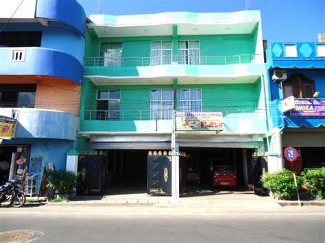 KINGS HOTEL RESTAURANT & BAR (Trincomalee) - Hotel Reviews, Photos ...