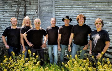 UTA Signs BlackHawk And The Outlaws - Pollstar News