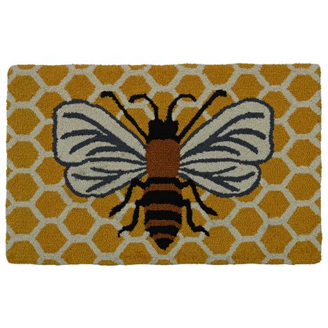 Beatrice Bathmat - Elegant Bee Motif in Mustard Yellow