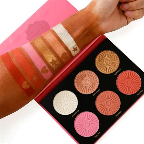 DE'LANCI QUEEN ILLUMINATOR 6 COLOR HIGHLIGHTER PALETTE DARK SKIN 27gm ...