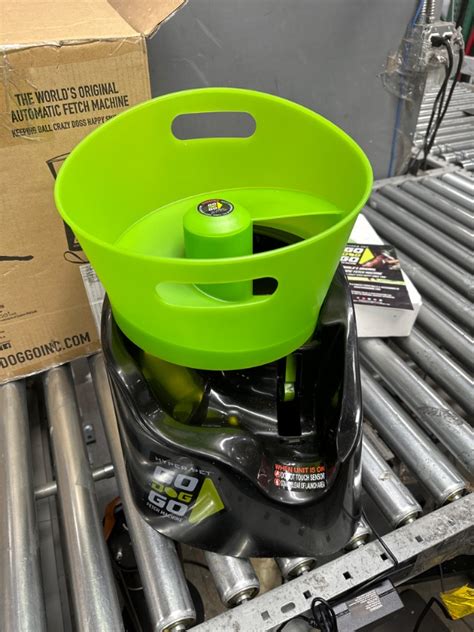Go Dog Go Fetch Machine 的图像结果