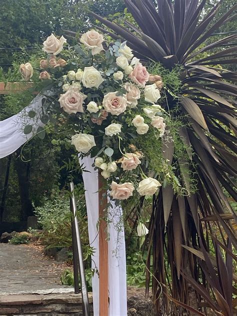 Beautiful Event Flowers for Private & Corporate Events