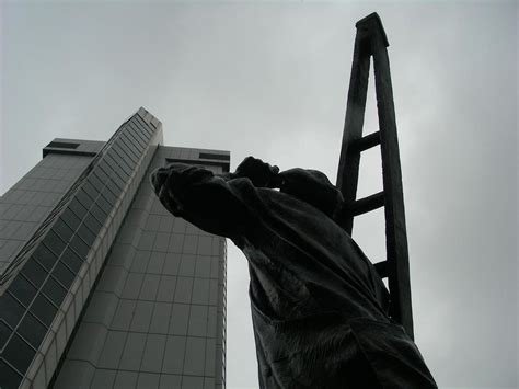 Clean Outside Windows 的图像结果