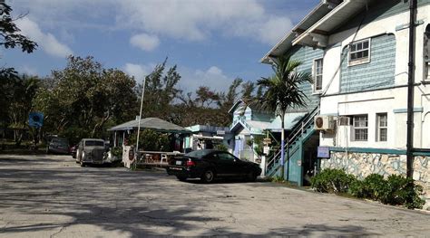 ARAWAK INN (Bahamas/Nassau) - Inn Reviews & Photos - Tripadvisor
