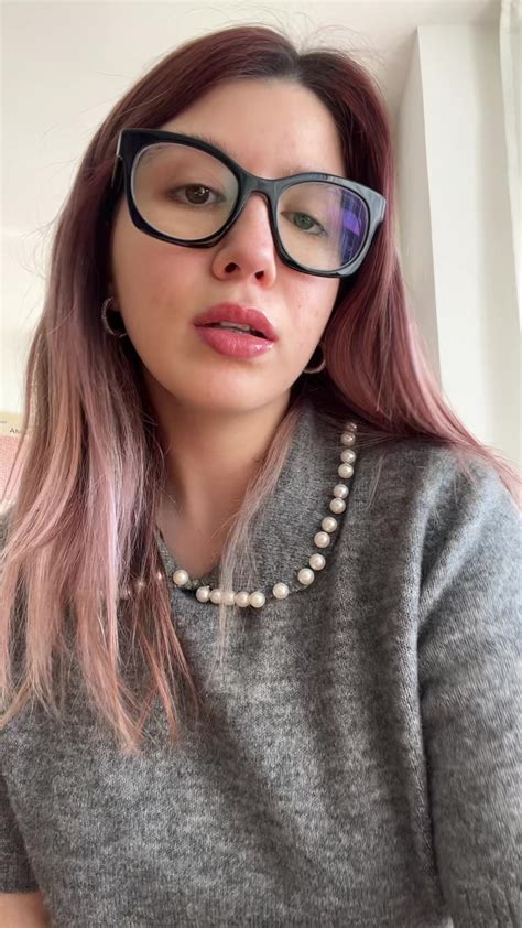 Chloe (@sumchloe) - Urlebird