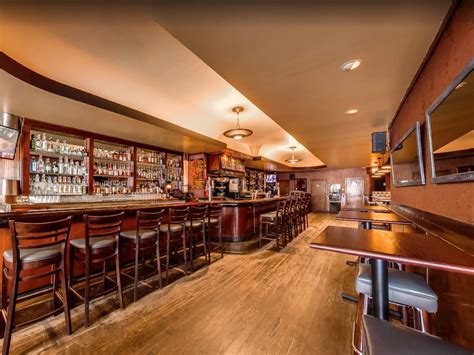 Estelle's Cafe & Lounge - Bar in Wicker Park, Chicago | Reviews, Photos ...