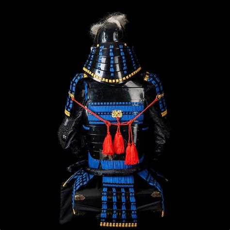 Handcrafted Japanese Samurai Armor: A Tribute to Warrior Spirit ...