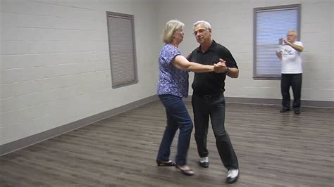 Cross-step Waltz Tutorial 的图像结果