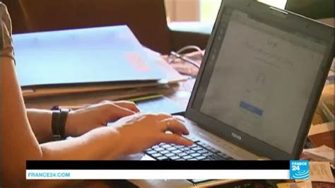 France: workers win "right to disconnect", to ignore work emails after ...