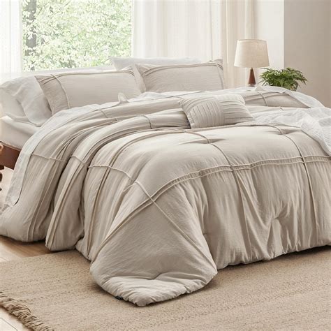 Amazon.com: Bedsure Beige Queen Comforter Set - 4 Pieces Grid Pleated ...