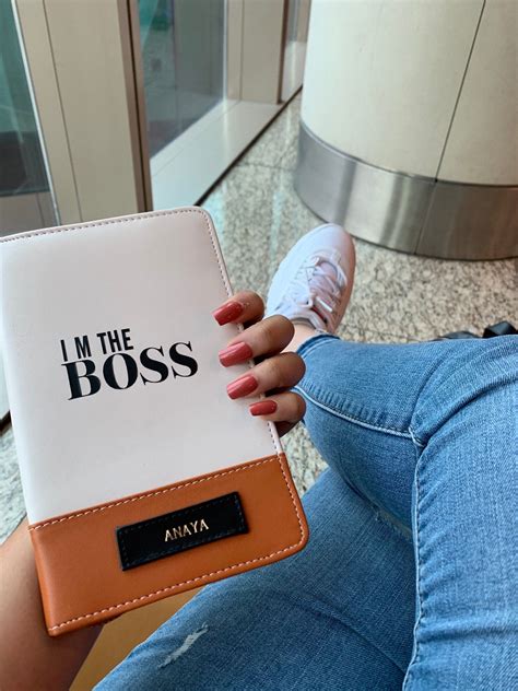 Ivory Tan Dual Two Tone I am the Boss Travel Organizer | TPC Gifts