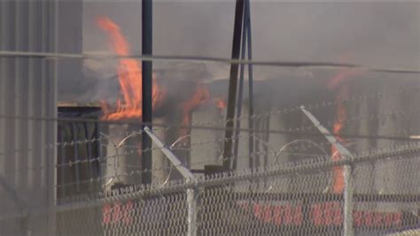 Fire burns at SDG&E battery storage facility in Escondido | cbs8.com