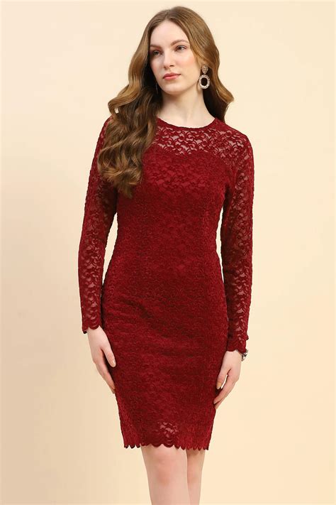 Slim Fit Dress - Maroon Floral Elegance for Every Occasion