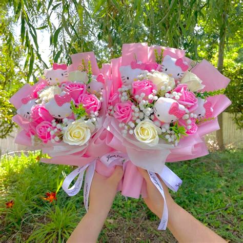 Hello Kitty Bouquet Sanrio Kitties Bouquet, Flowers Arrangement Kittys ...