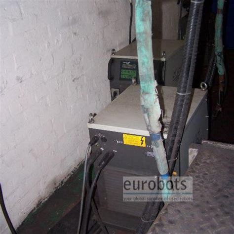 Motoman Twin robotic welding cell Arcsystem 6000 - 2 robots | Eurobots